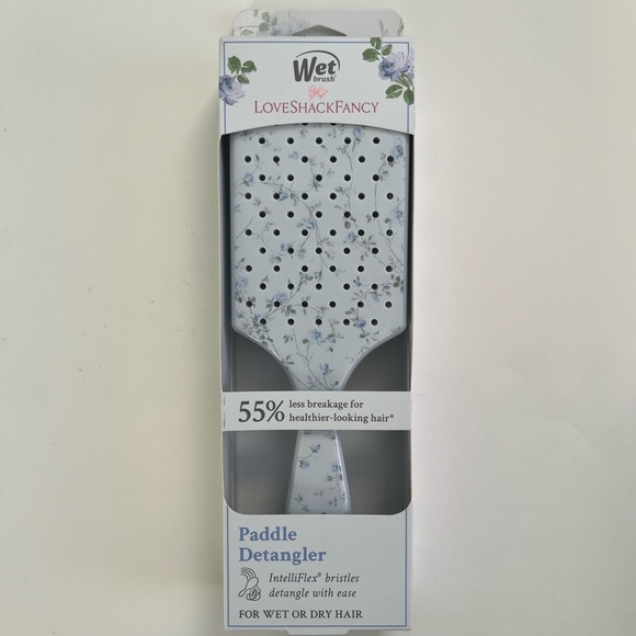 Wet Brush x LoveShackFancy Paddle
Detangler Hair Brush - Picture 2 of 6